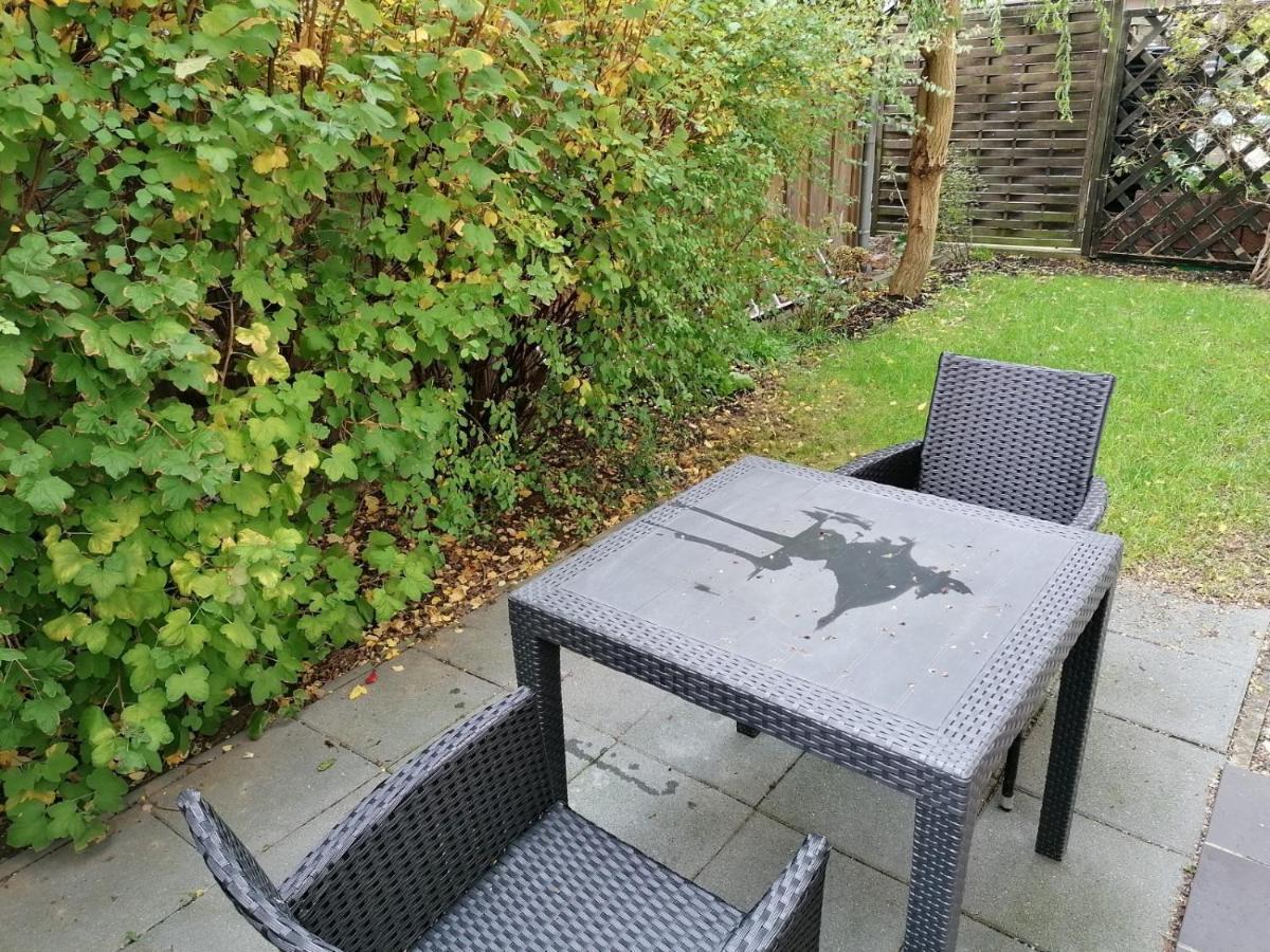 Korner 1 Mit Terrasse & Parkplatz - Abc27 By Abcwismar Apartamento Exterior foto